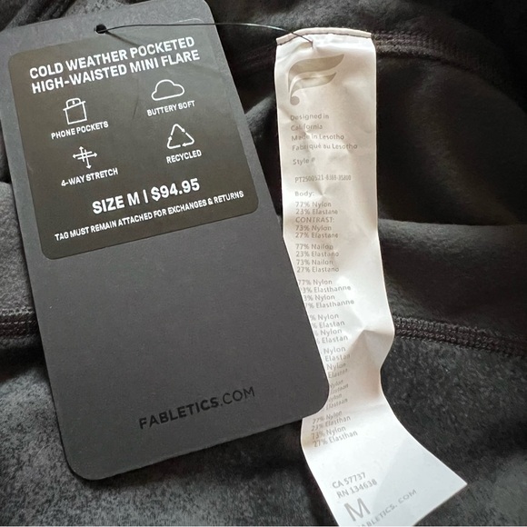 New Cold Weather Pocketed High-Waisted Mini Flare. Size M - Picture 5 of 5